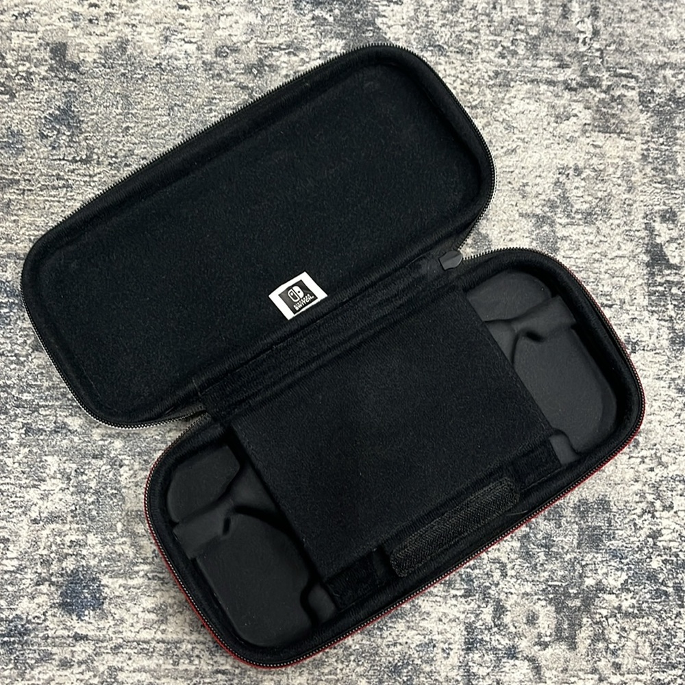 Nintendo Switch & Switch Lite Hard Case - Picture 2 of 4